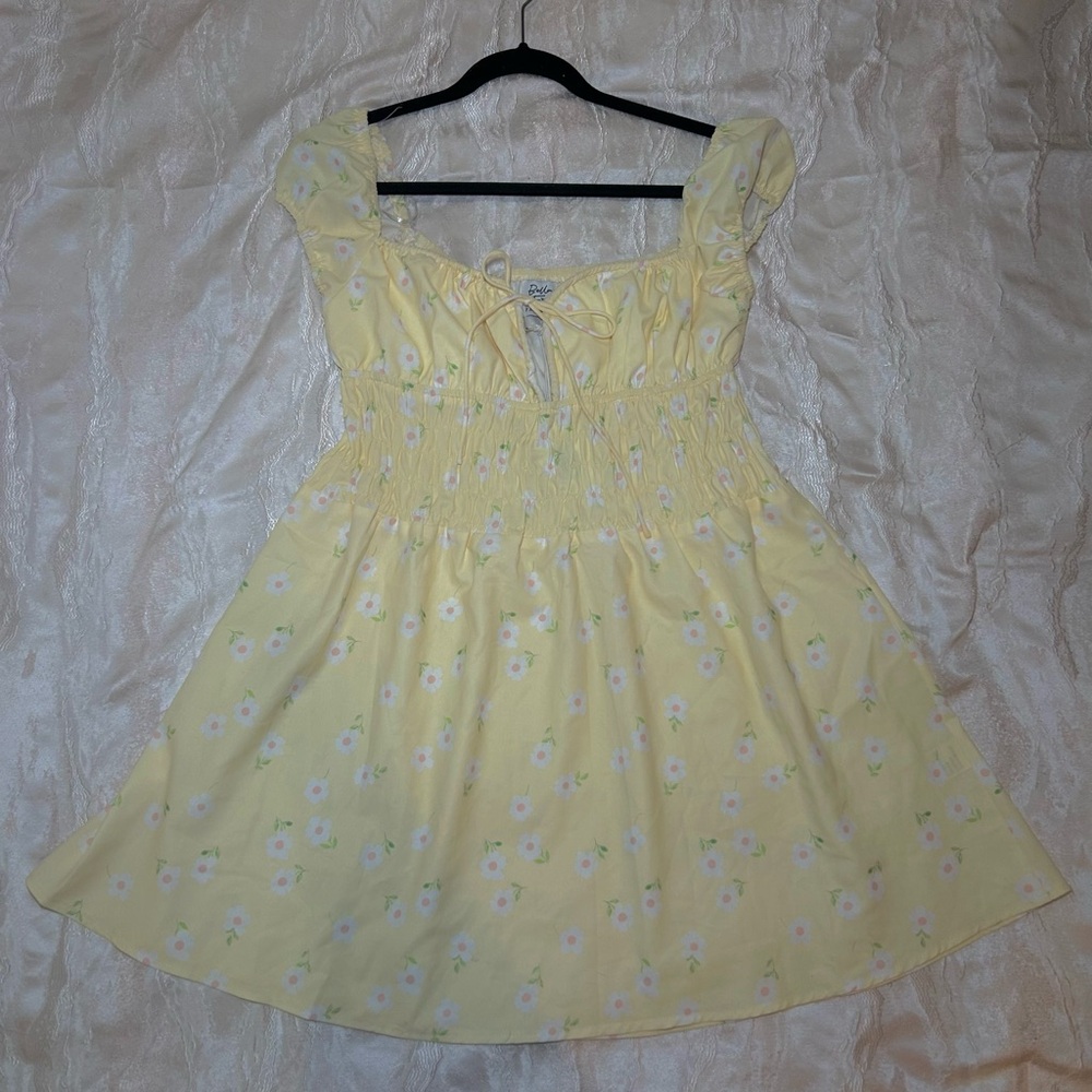 Bella Fiore Floral Dress in Soft Yellow